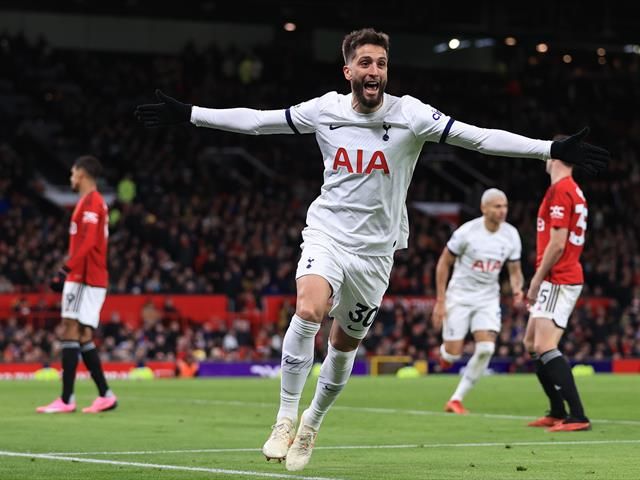 How to watch spurs sales v man utd tonight