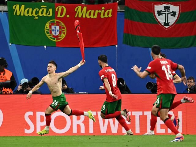 Portugal 2 1 Czech Republic Francisco Conceicao nets stoppage time winner on historic night for Cristiano Ronaldo Eurosport