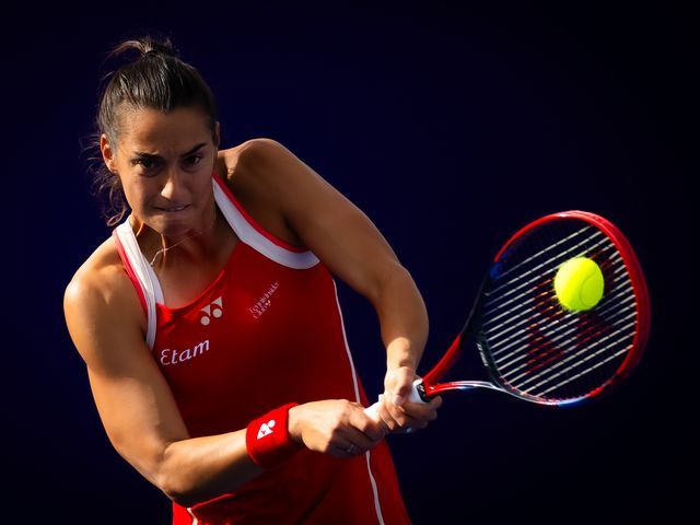 WTA Indian Wells - Garcia assure face à Pera et affrontera Swiatek au ...