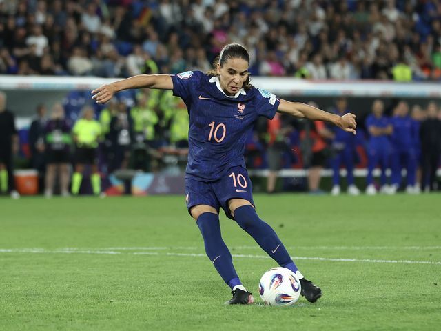Après l'élimination de la France en quarts de finale contre l'Allemagne