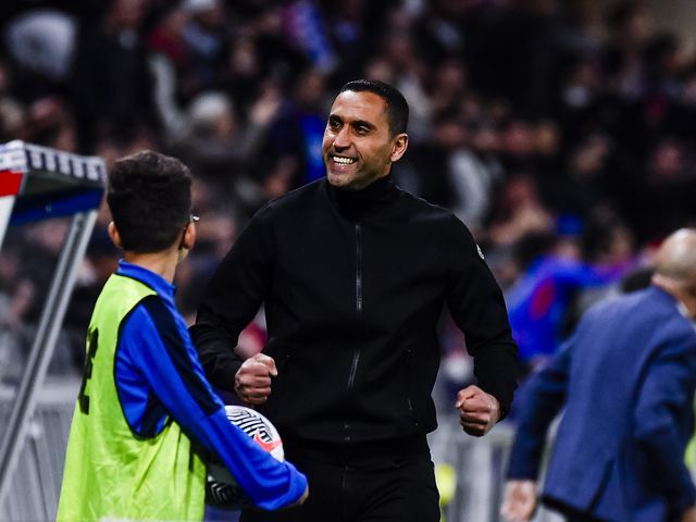Ligue 1 I Ahmed Kantari n'est plus l'entraîneur du FC Nantes, Vahid ...