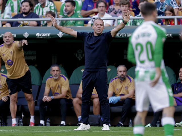 LaLiga EA Sports 2026/2027 | Flick se rinde ante Lamine Yamel tras ...