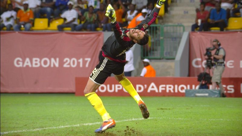 VIDEO: Great save by Morocco goalkeeper Munir to deny Salah