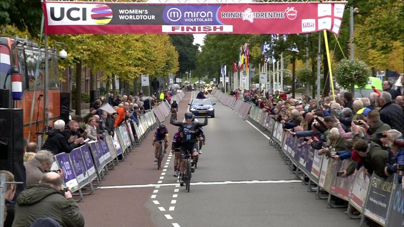 Watch finish of Ronde van Drenthe as Wiebes storms to victory