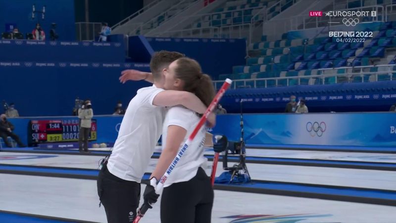 Dodds and Mouat get GB off to winning start in curling