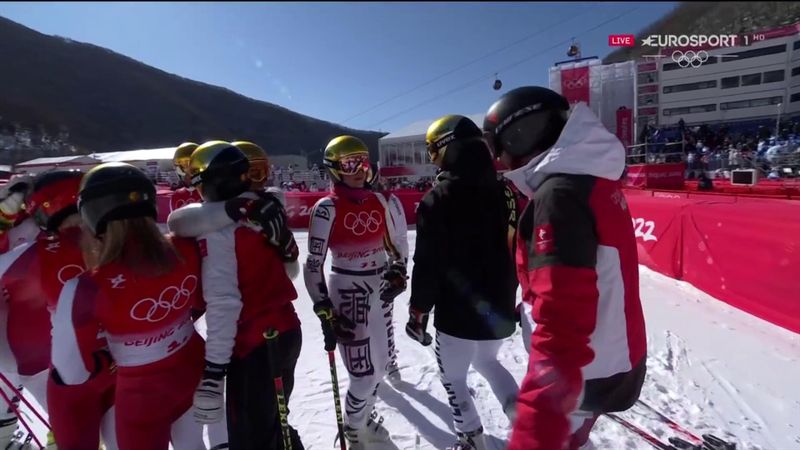 Uluitor! Strolz a adus aurul Austriei la slalom paralel pe echipe, chiar dacă a coborât fără un băț