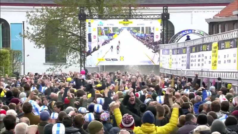Tifo da stadio per Lotte Kopecky: il pubblico belga impazzisce di gioia