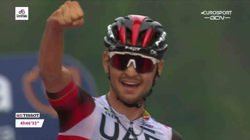 Giro d'Italia | Carapaz kraakt en verliest anderhalve minuut op Hindley, Covi pakt dagzege