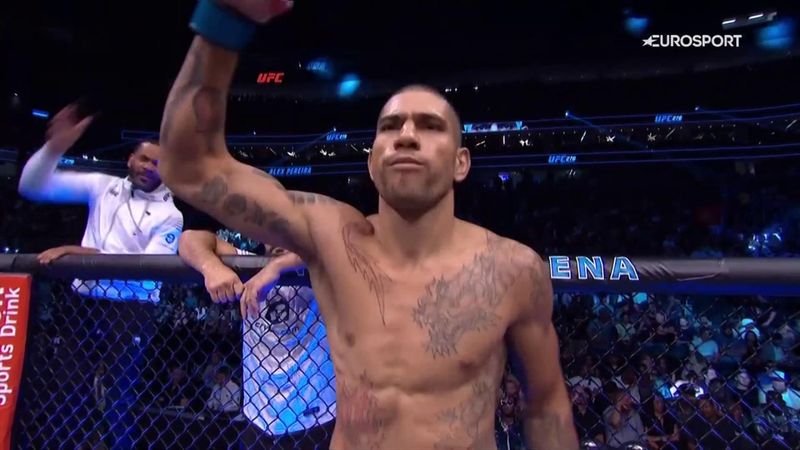 UFC 276 | Pereira slaat Strickland knockout in de eerste ronde