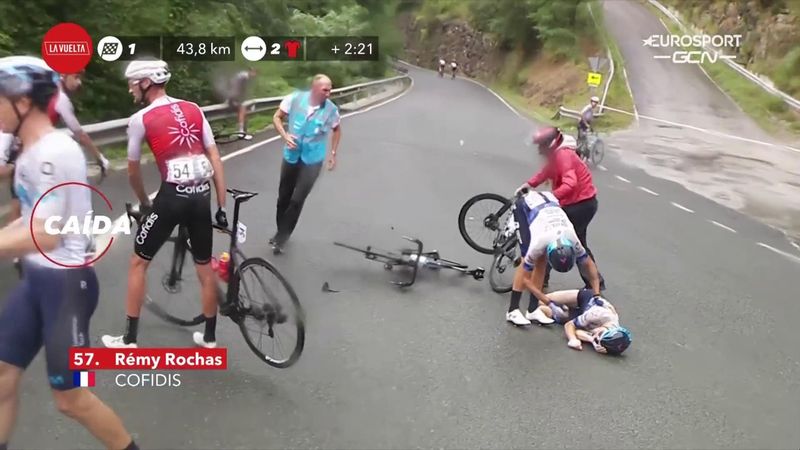 Skrek i smerte etter stygg velt i Vueltaen