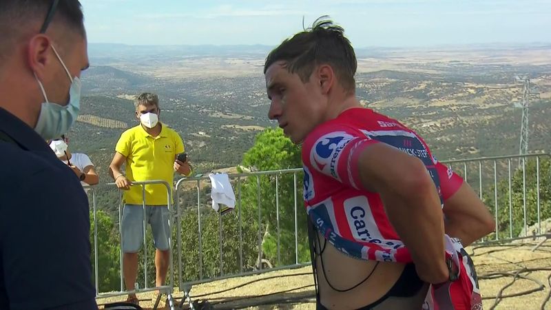 Evenepoel refuses to sign red jersey for young fan after stage