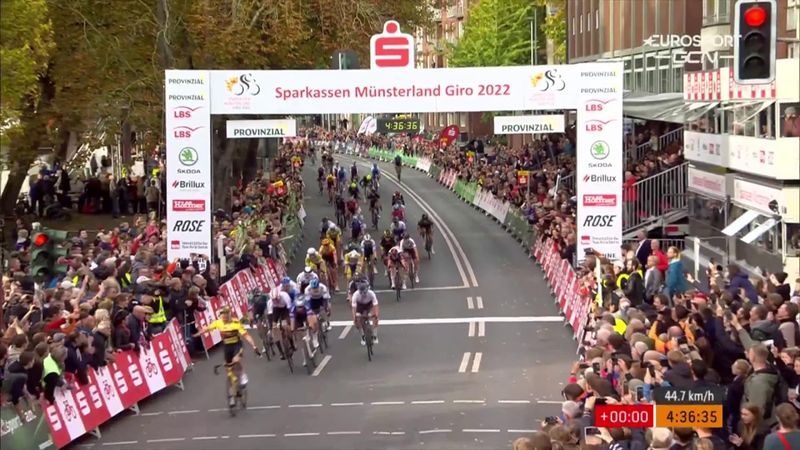 Ronde van het Munsterland | Olav Kooij met afstand de beste in de massasprint