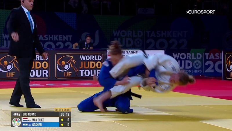 WK Judo | Sanne van Dijke verslaat Israëlische Maya Goshen in derde ronde