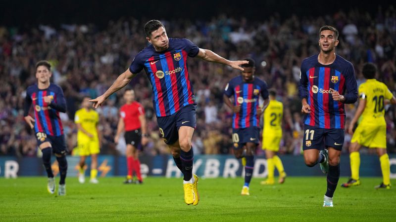Resumen Barcelona-Villarreal: Lewandowski levanta la moral azulgrana (3-0)