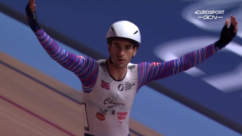 Britain's Perrett wins men's scratch race to delight of home crowd