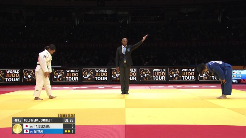 Miyaki, championne du monde cadette en titre, et déjà en or en -48 kg à Tokyo