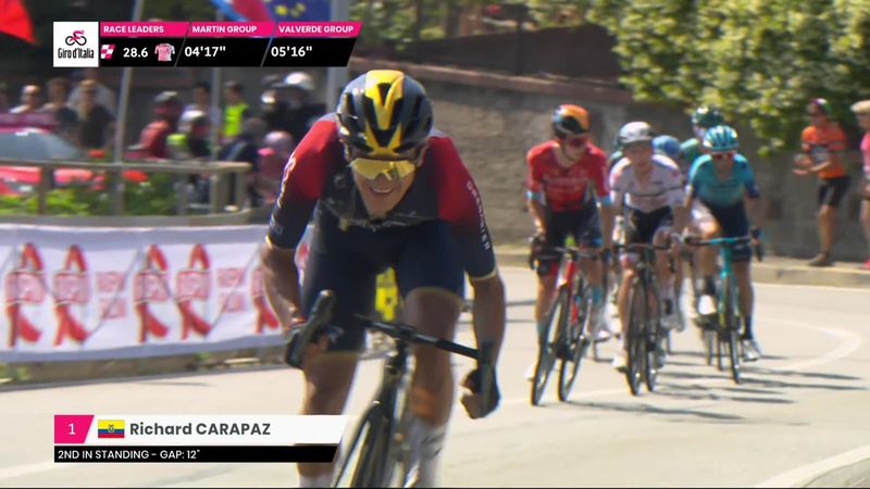 ‘Big attack!’ – Carapaz launches with 28km to go