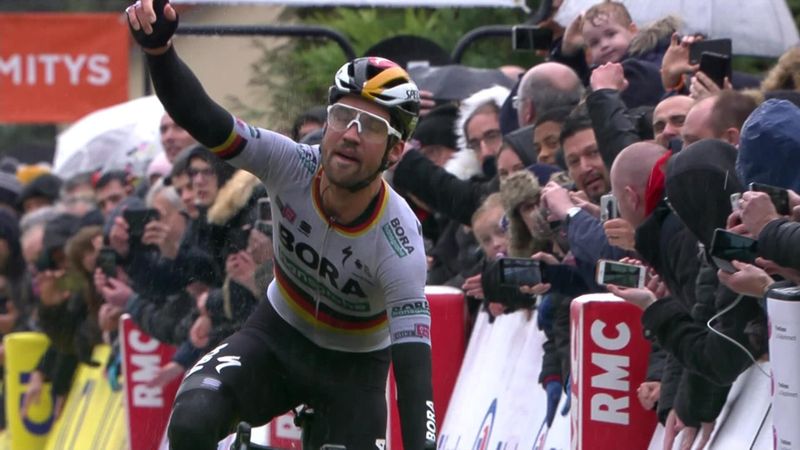 Paris - Nice : stage 1: Finish: winner Schachmann