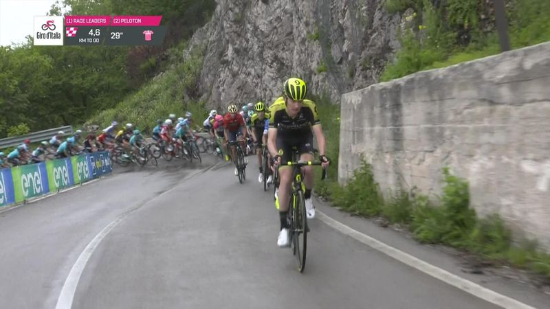 Giro de Italia 2018: Más problemas para Froome... ¡se cayó subiendo el puerto final!