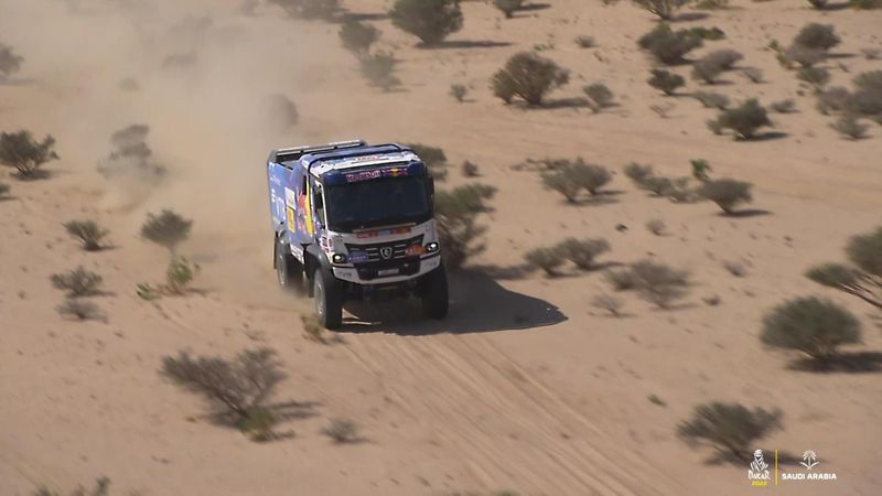 Dakar 2022 | Sotnikov opnieuw winnaar bij de trucks door Nikolaev voor te blijven