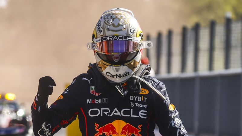 Resumen GP Italia: Verstappen acaricia el mundial con remontadón de Sainz y abandono de Alonso