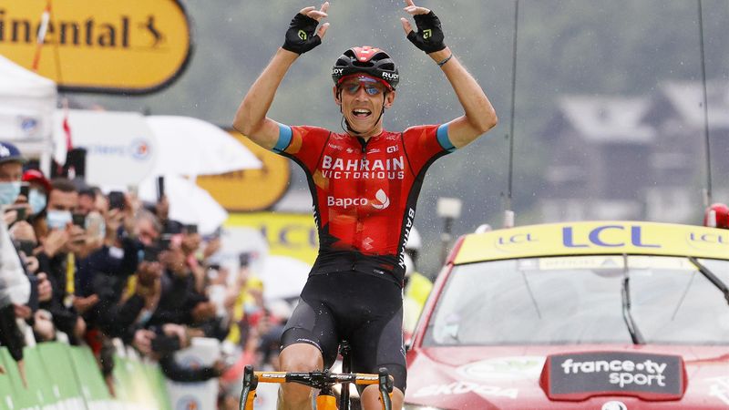 Highlights: Catch up with everything from a barnstorming Stage 8 at the Tour de France