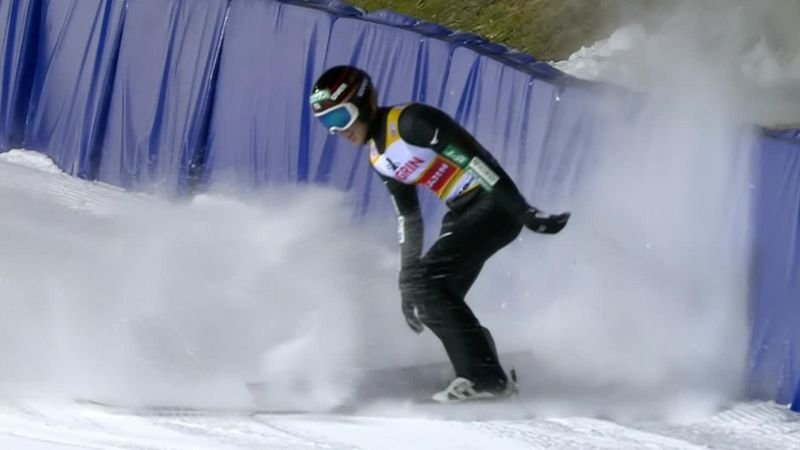 Kobayashi soars to record sixth straight ski-jumping victory