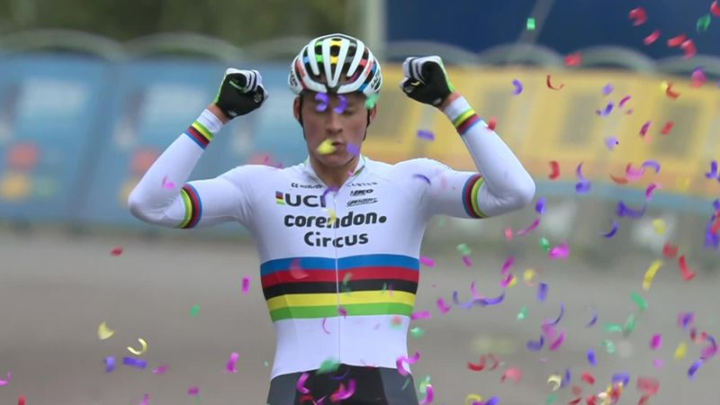 Copa del Mundo de ciclocross: Suma y sigue para Van der Poel