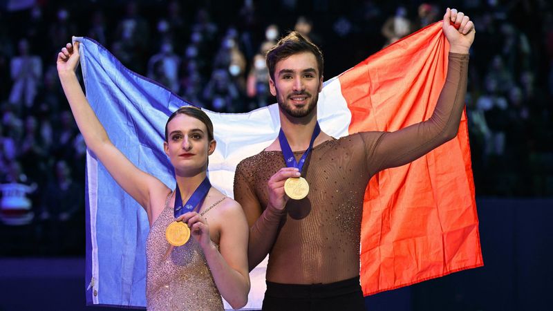 Papadakis y Cizeron agrandan su leyenda con su quinto oro mundial