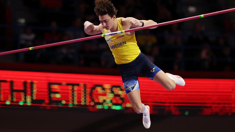 Weltrekord für Duplantis bei Hallen-WM: Schwede fliegt zu Gold