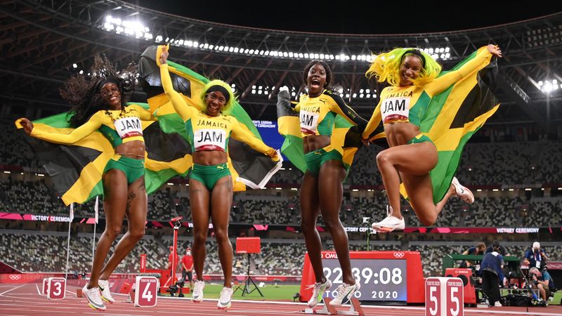 Tokyo 2020 : Women 4X100 Jamaica Wins