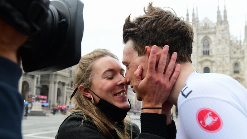 Emotional scenes as Tao Geoghegan Hart celebrates win with cyclist girlfriend Hannah Barnes