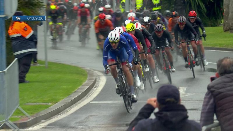 Arnaud Demare a câștigat etapa a 2-a din Turul Comunității Valenciene