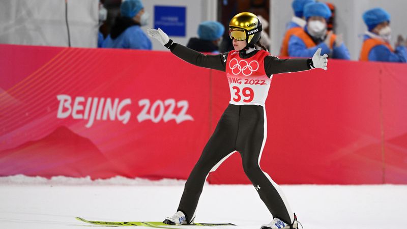 Le saut de la championne olympique slovène décryptée : c'est la palette de Coline Mattel