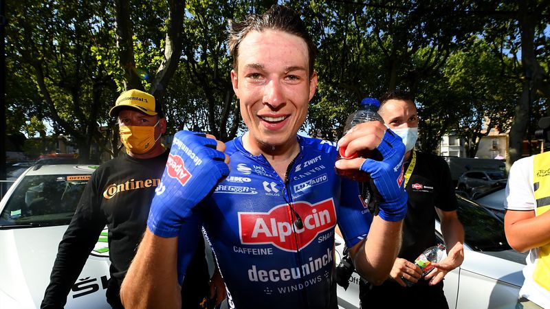 Tour de France | Samenvatting van feestje Jumbo en Vingegaard, plus winnende sprint Philipsen