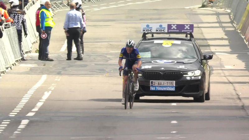 Brussels Cycling Classic | Evenepoel rijdt wel goed en wint zijn thuiswedstrijd