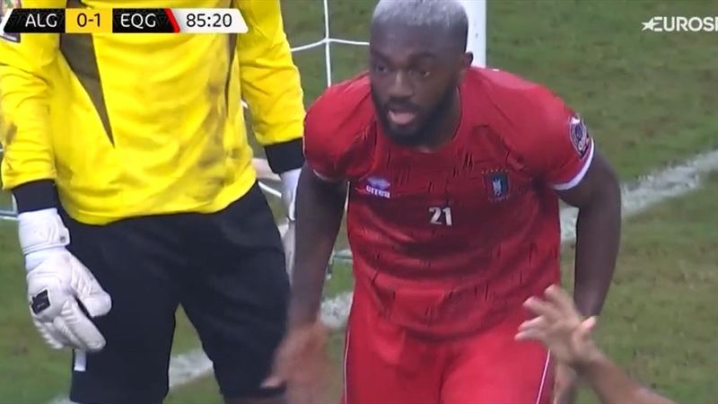 Un gol e due salvataggi sulla riga: è Obiang il re della serata
