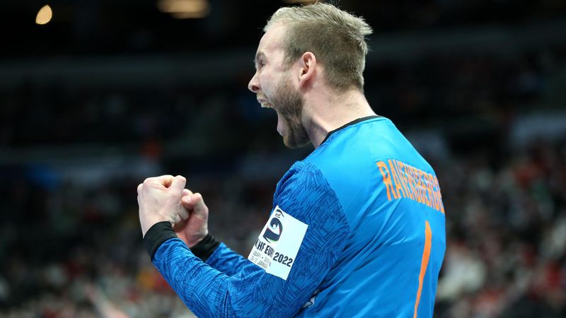 Hexer im Tor und Sieg in letzter Sekunde: Niederlande in der Hauptrunde