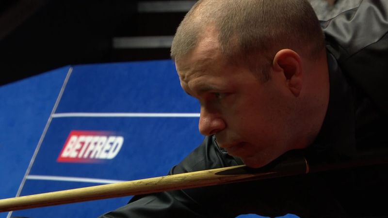 World Championships : Hawkins missing the 147 on a simple pot