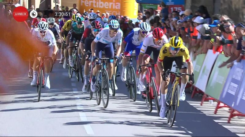 ‘Roglic in charge of his destiny!’ – Lively finish to Stage 4 as Primoz takes red