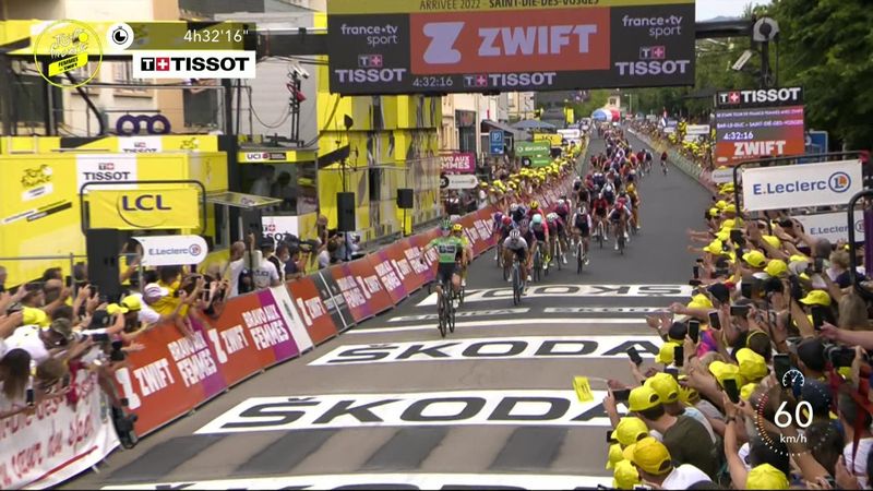 'What a sprint' - Wiebes delivers on Stage 5 as Longo Borghini goes wrong way