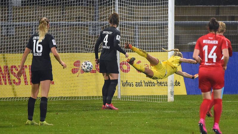 Highlights: Chmielinskis Volley beschert Potsdam den Sieg