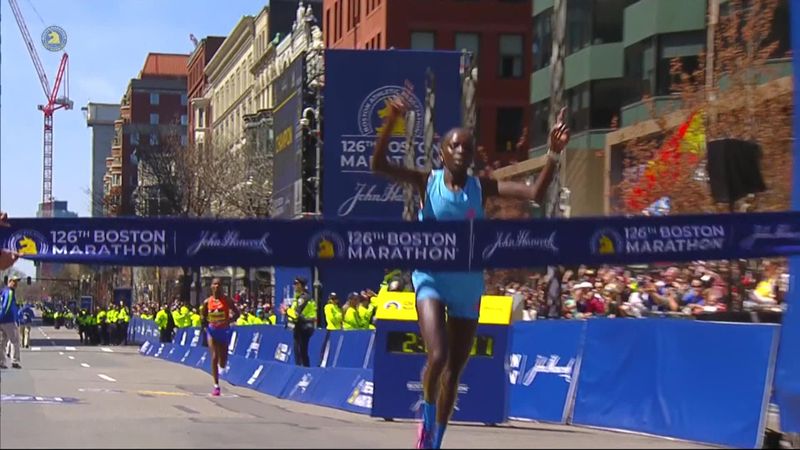 La campeona olímpica Jepchirchir Peres conquista con suspense el Maratón de Boston