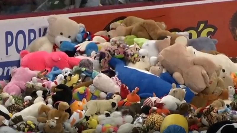 muñecos de peluches de moda 2018