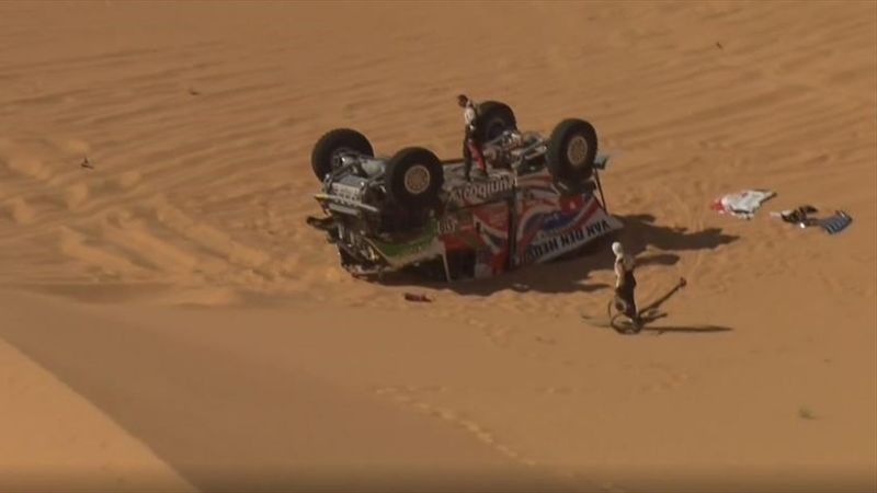 20-Meter-Salto über Düne: Truck landet bei Rallye Dakar auf dem Kopf