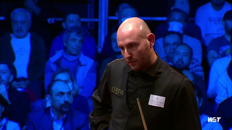 ‘Played it really well!’ – Selt drops pink to take one-frame advantage