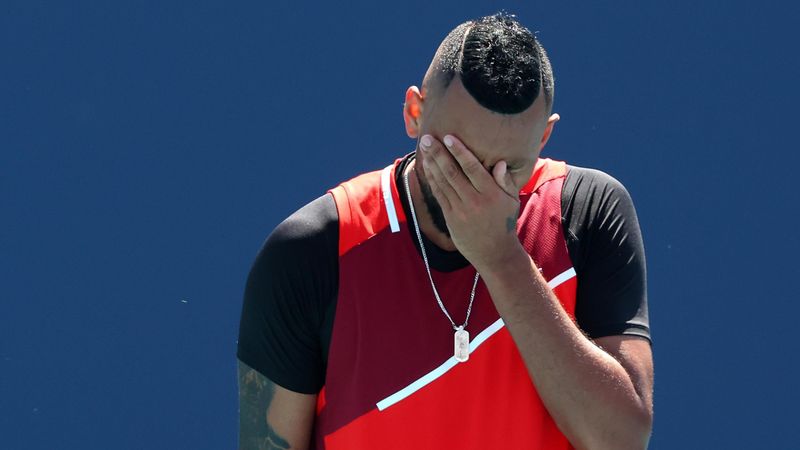 Kyrgios argues with umpire, smashes racquet, gets game penalty