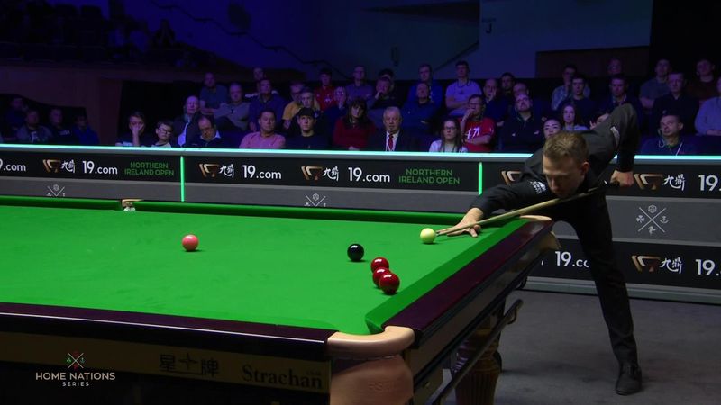Snooker Video Shot Of The Tournament Trump S Ridiculous Unbelievable Shot Against Higgins Snooker Video Eurosport