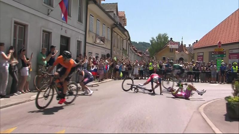 'Breakaway take a tumble' - Crash 'coming into town' on Stage 4 of Tour of Slovenia