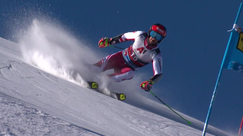 Austriacul Roland Leitinger a câștigat surprinzător prima manșă a slalomului uriaș de la Soelden